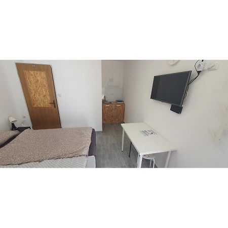 Budget Apartman Lelo Centar 3 Eszék Kültér fotó